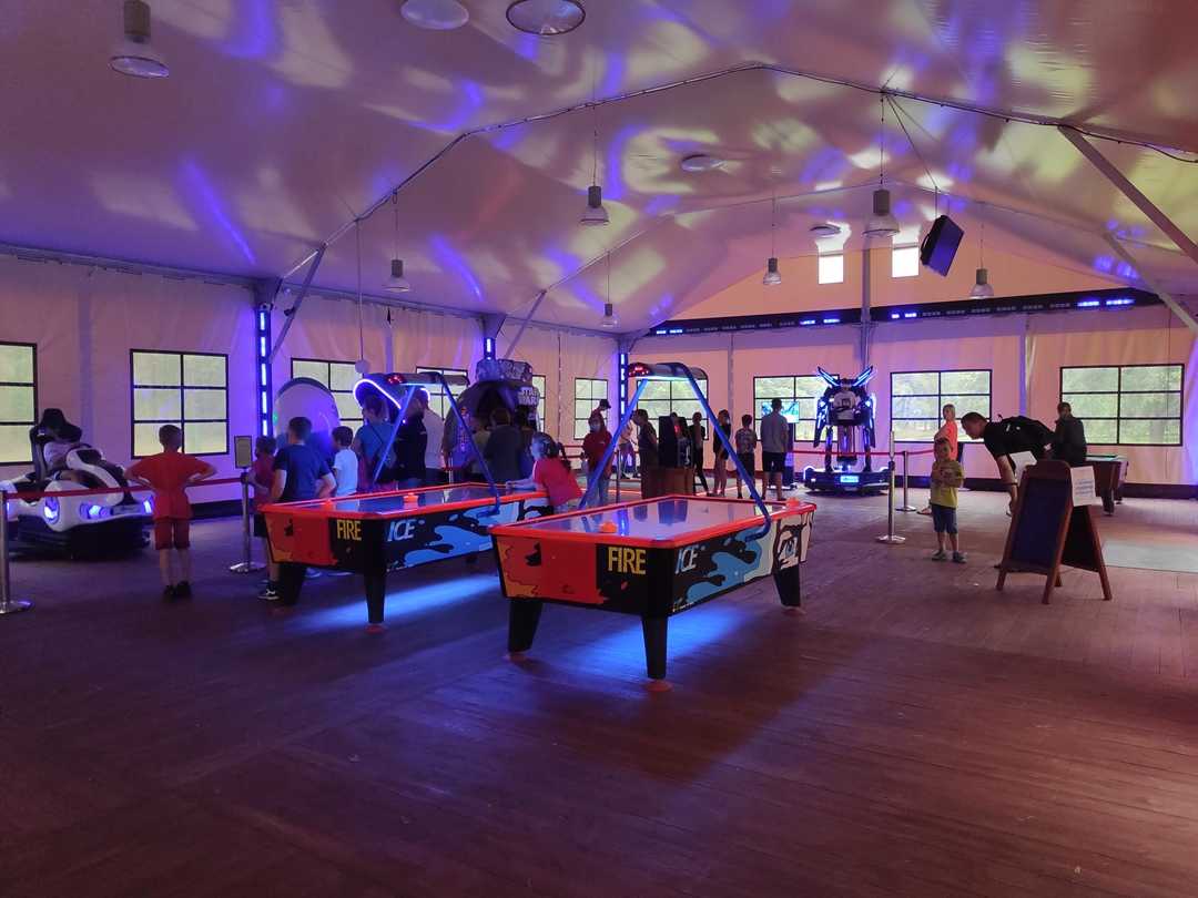 Salvación Diez años Roux Parque De Atracciones VR Simulator Rope En Polonia - Cine 5D 7D 9D
