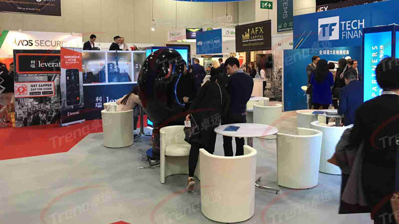 Zhuoyuan 9d vr cinema is the good helper for our client in exhibition 1