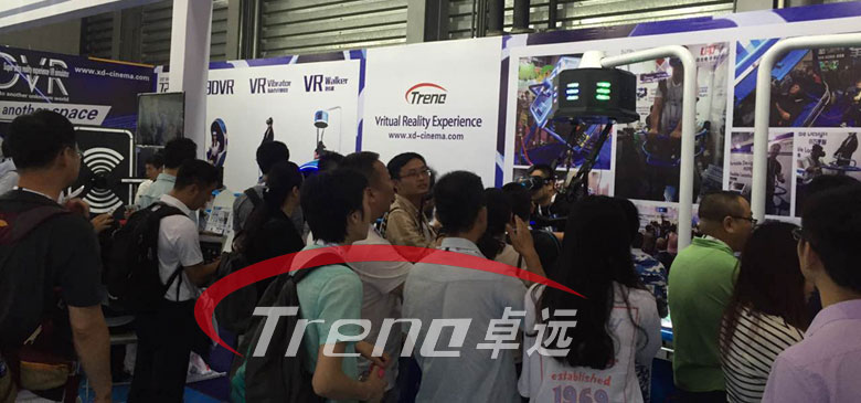 Zhuoyuan-vr-simulator-are-well-received-in-AEE-2016-2